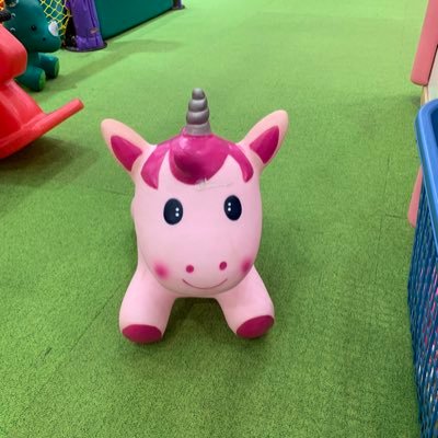 mimieghani's profile picture. Me? I'm just nobody. Seriously. (facepalm)