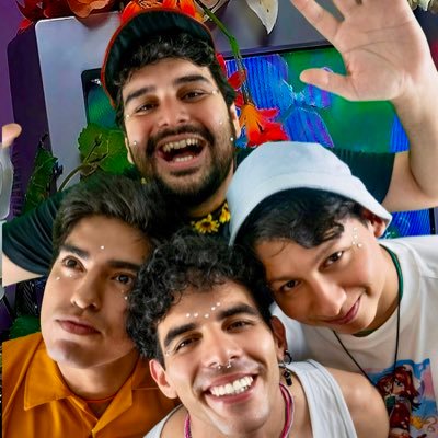 Plastical People es la banda peruana de indie pop psicodélico que llega para remecer los cimientos de la escena musical local.