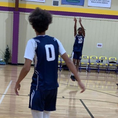 6’3 175 Quarterback🏈Sf/Pf/C🏀 Anderson Cavs 3.2 gpa class of 2025