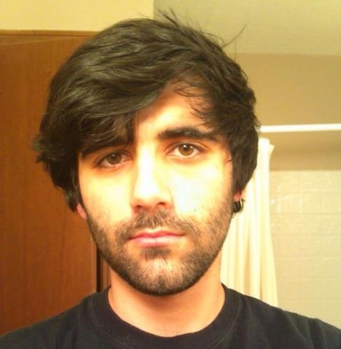 mlacy123's profile picture. Tech and music and cooking enthusiast,and I have a hobby of writing stories and songs.