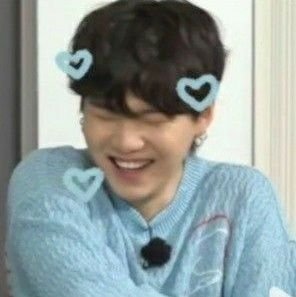 beautifulwhencr's profile picture. 𝙸𝚜 𝚕𝚒𝚏𝚎 𝚊𝚕𝚠𝚊𝚢𝚜 𝚝𝚊𝚠𝚍𝚛𝚢, 𝚜𝚝𝚞𝚙𝚒𝚍 𝚊𝚗𝚍 𝚑𝚞𝚖𝚒𝚕𝚒𝚊𝚝𝚒𝚗𝚐 𝚘𝚜 𝚒𝚜 𝚒𝚝 𝚓𝚞𝚜𝚝 𝚊 𝚙𝚑𝚊𝚜𝚎?