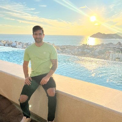 luisico17's profile picture.