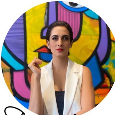 Soy Stephie Zarzar, CEO de Eureka Pensiones. Somos un despacho especializado en pensiones del IMSS y retiro