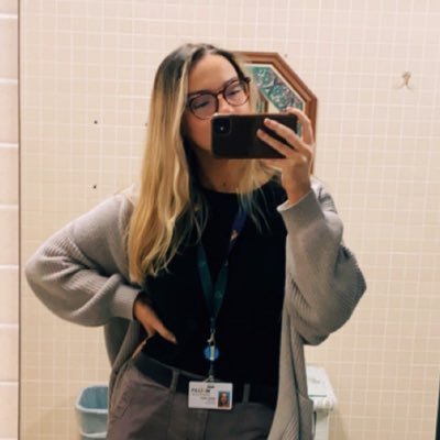 MsBarthCTE's profile picture. CTE/AVID Teacher for McAllenISD💜