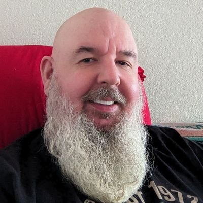 Linux Twitch Affiliate  Born in Liverpool, grew up in Cork City Ireland, and now living in Oregon. Join me on Mastodon @Tuxramus@social.linux.pizz