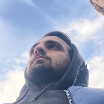 pouya_spm's profile picture. در پي لبخند