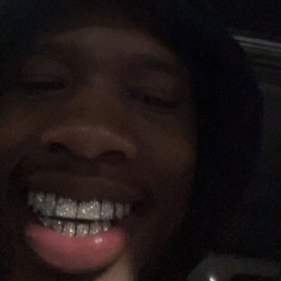it’s a money 🌎 nigga stay in yo place ‼️