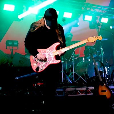 sophieKsnelling's profile picture. 🎸