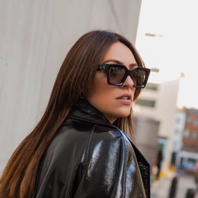 🚀 Digital Entrepreneur & Creator🔥 Connecting brands and consumers 📈 Startup Growth ⚡️ CEO & Founder at @ldnfashiontoday 🙋🏻‍♀️