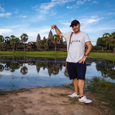 ardacetinkaya6's profile picture. Efesli Boğaziçili Ekonomist ve Amatör Fotoğrafçı -
En doğru karar en kolay verilendir
