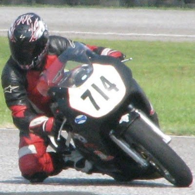 Resobassist714's profile picture. 