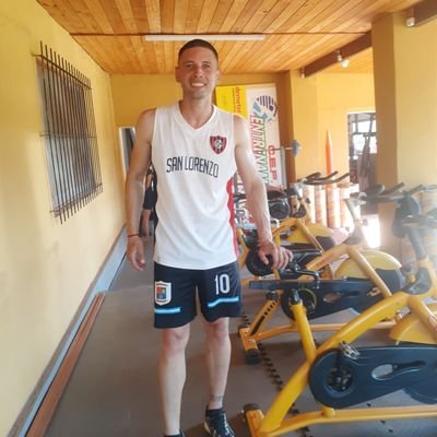 Hincha y socio N° 157188 de San Lorenzo💙❤.
Arlequín🇧🇪
Río 🐕 ❤