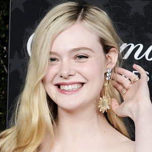 Conta secundária do Elle Fanning Brasil com intuído de postar fotos, vídeos e mais sobre à atriz Elle Fanning. — We’re NOT Elle.