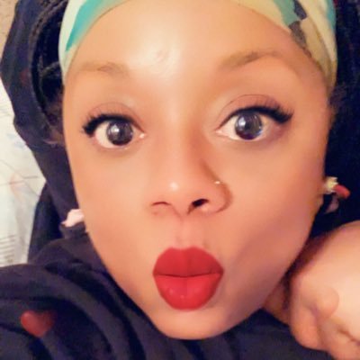 itsasocialite's profile picture. Opinions are my own. RT/likes ≠endorsement