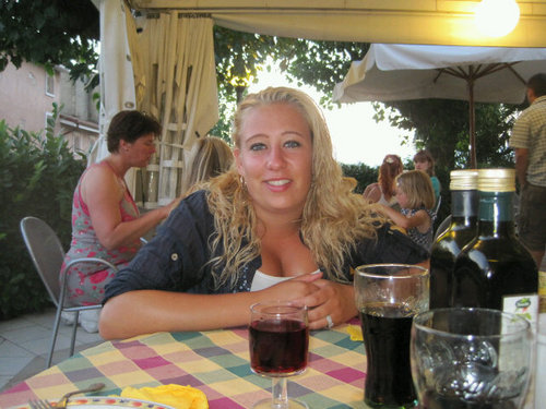 miss_lovey_jj2's profile picture. 