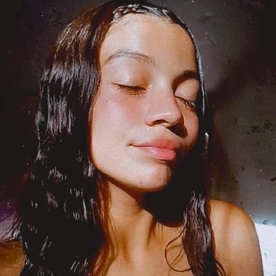La filosofía es un silencioso diálogo del alma consigo misma en torno al ser. 🦋
•333•