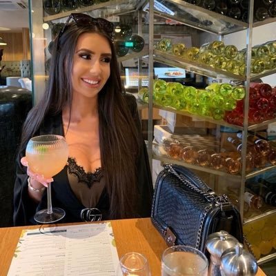 Kathleenmechell's profile picture. 