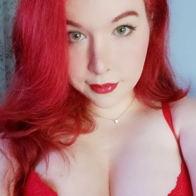 NSFW! Curvy Tgirl, gamergirl. Be the change the world needs, not the sheep they expect you to be.
Sub to my OF https://t.co/R9zwUAfXNg