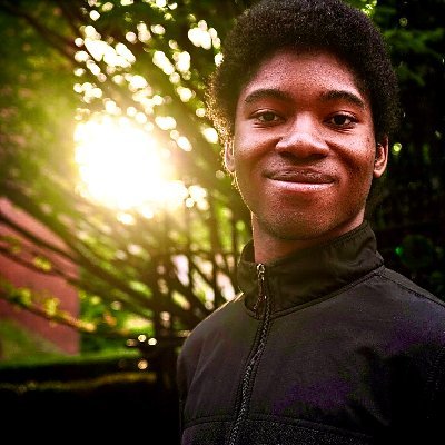 Astro_Everett's profile picture. Astronomer, and die-hard Star Wars Fan