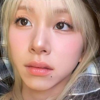 breathe_xen's profile picture. intp | aqua mwa | buang  | 🏳️‍🌈