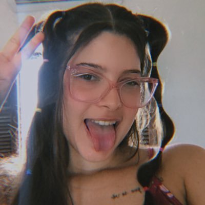 dayaneklv's profile picture. alma de pipa avoada