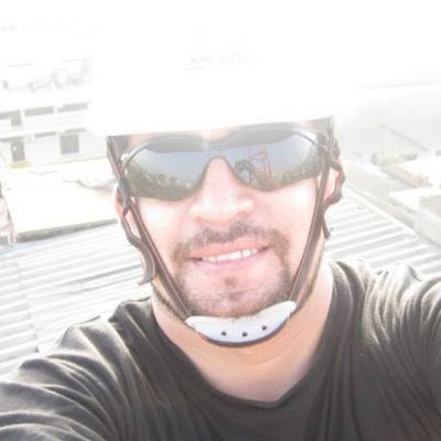 angelba10015998's profile picture. 
