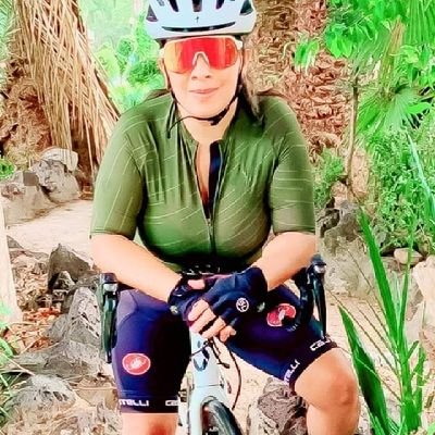 v3r0s's profile picture. 