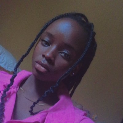 A Christian✝️❤️, an African woman 💃🏼✨, a sister 🤍❤️, a lover 💜💗and a friend 🥰