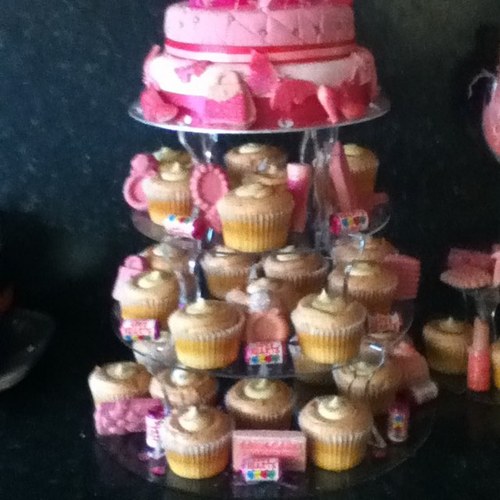 Janmac71's profile picture. whats it all about ???