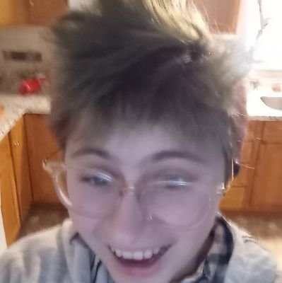 Ash, Bi, I'm now 18
I'm only a theatre kid bc I like Musicals and plays I can't sing or dance but I can be dramatic ☀️♈🌙♐ He/Him/They/Them