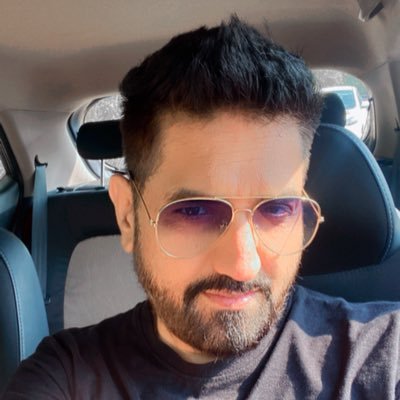 cutesan's profile picture. Xamarin Consultant | AI/ML enthusiast | Trekker | Food lover | kathiyawadi