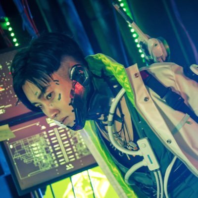 APEXレイヤー /衣装製作@roku_mix /日常ツイート/ときどきコスプレ/地声がもちもちしてる/SF6マスターヴァロブロンズAPEXプラ3/ #にのんさんのもちもちおえかきたいむ/配信してますhttps://t.co/A2wcq1FvXL