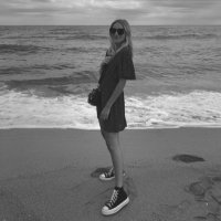 Lou (@looumn) 's Twitter Profile