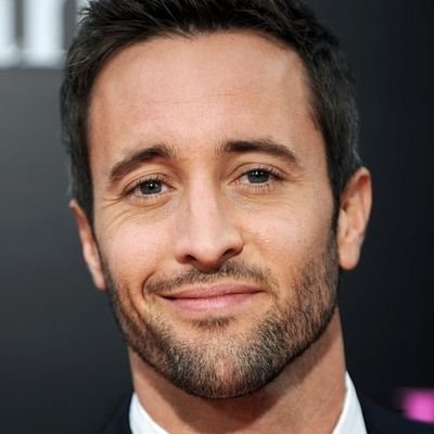 Welcome To official Twitter account of #alexoloughlin