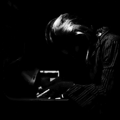 SkylarGreyNews's profile picture. Conducted by @JaySinkie | Join the Official Street Team at http://t.co/J9MOqGMMCv | #TeamGrizzle