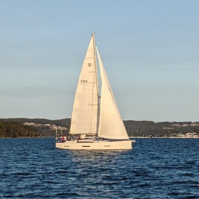 matty011075's profile picture. Economics - Mostly....