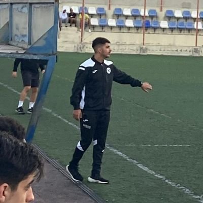 Entrenador de Fútbol Nivel 3 ⚽

En continuo aprendizaje 🧠