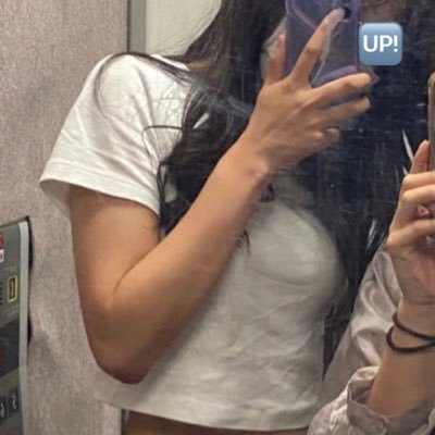 YFkkfa26YLuAany's profile picture. 