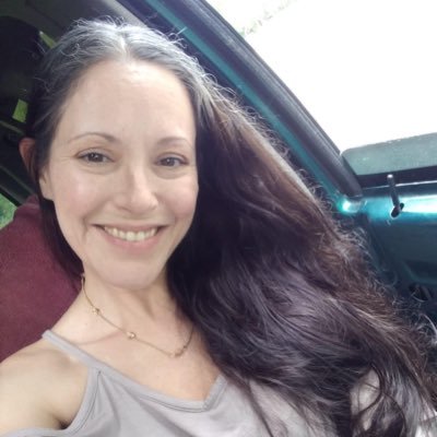 LiretteYa's profile picture. 