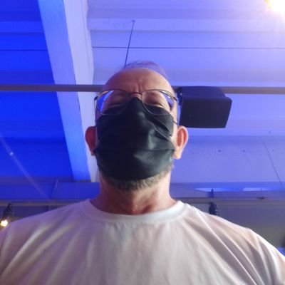 Professor do https://t.co/5Q78YrTnUb desde 2003. Mestre em Informática, Doutor em Eng. Elétrica e Líder do https://t.co/7itB3fl0Vu.