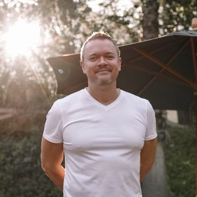 colindowling's profile picture. Sub to my newsletter-  https://t.co/WfueVU6l91

not impressed. ever.