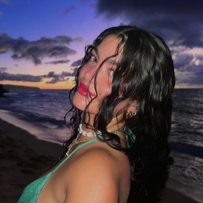 ladylermis's profile picture. 