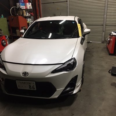 ほぼ車垢/86 ZN6型の前期型 (A型)のオーナーです。/街乗りからたまにサーキットで走ってます/↓稀に動画投稿します↓/無言フォロー失礼します(＞人＜;)