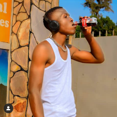 timmy_lj's profile picture. A Ghettle raised fashion stylist
rich with positivity. 
focused at winning in life💪💟