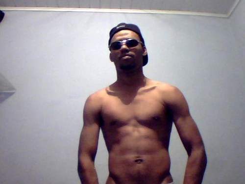 Naauum peçoo, apenaas ofeereço o meeu amor e o meeu beem queerer vooc queem decidee se fikaa comigoo ou naaum
