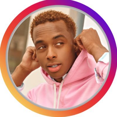 donjuliusss's profile picture. saving my fucks for magical shit… why aren’t you?