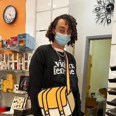 Publicly Coping since 2023
Programmer at @AggroCrabGames
Organizer for @SocietyofPlay
Pronoun Slot: They/Them
Discord: Storm#5361