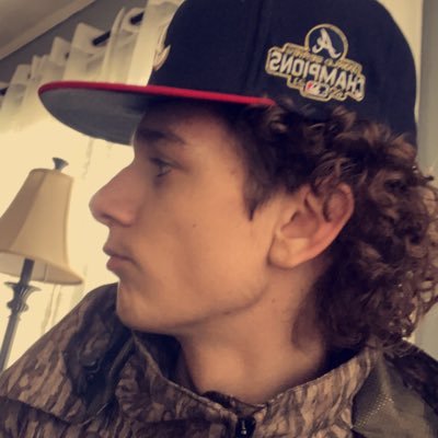 Cuttdog18's profile picture. 