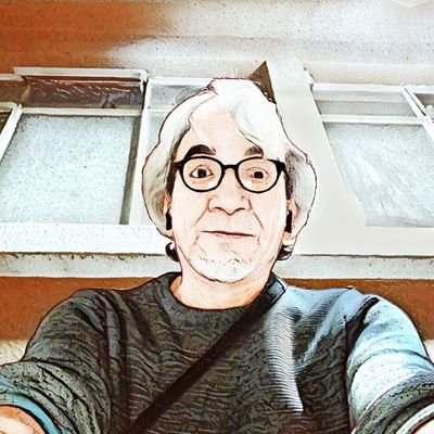 CarlosTrasvina's profile picture. Comunicólogo, Trabajo en La Bola de Papel. Me gusta la música, la lectura, el ciclismo, la fotografía y los sagrados alimentos. Ahh, #Soypeaton