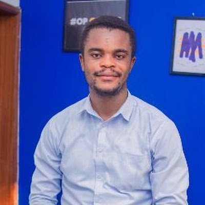 RodhyNtotila's profile picture. Écrivain, Politologue, Pasteur, Concepteur des projets, Père et Enseignant.